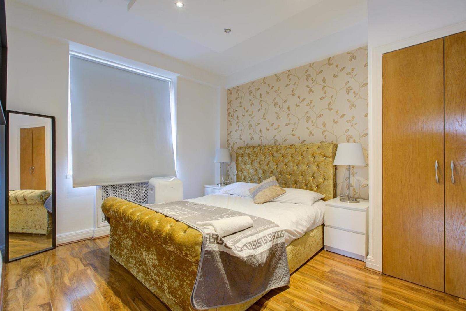 Knightsbridge Luxurious Residence - Facing Harrods 伦敦 外观 照片