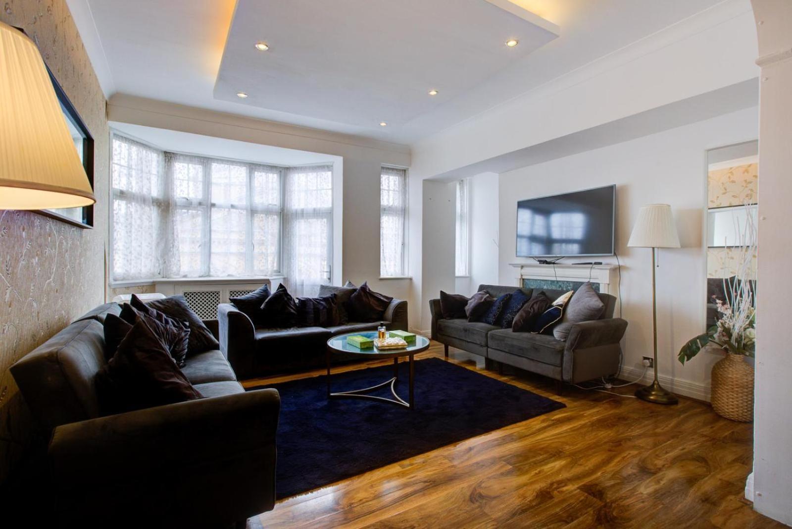 Knightsbridge Luxurious Residence - Facing Harrods 伦敦 外观 照片